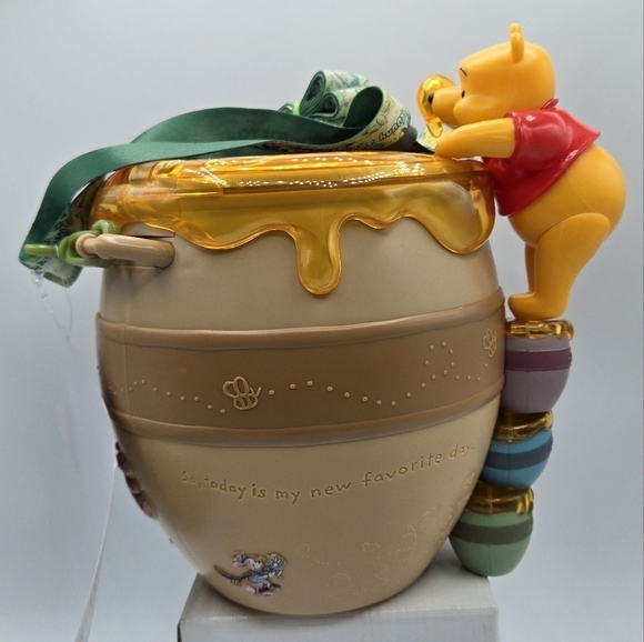 Disney TDR Winnie the Pooh & Honey Pot Popcorn Bucket - Picture 5 of 12